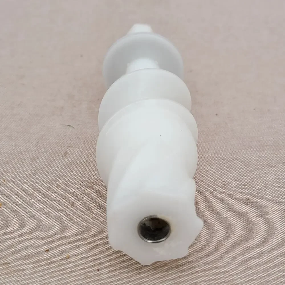 Razorri Electric Pasta Noodle Maker RPDE260A OEM Replacement Part Extruding Axle